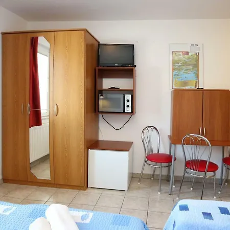 Villa Zaboric Πανσιόν 3*