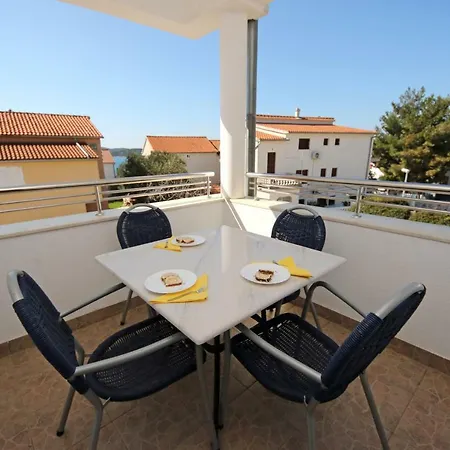 Guest house Villa Zaboric 3*