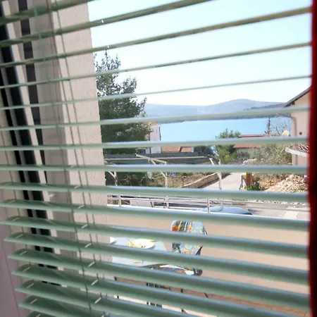 Guest house Villa Zaboric 3*