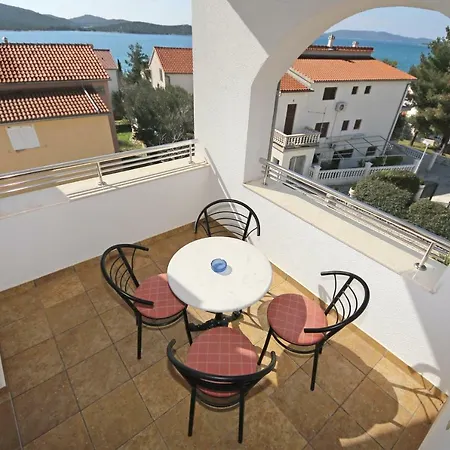 Πανσιόν Villa Zaboric Zaboric